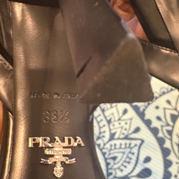 Prada Sleek Black Women's Heels - Picture 5 of 7